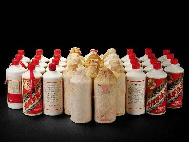 姑苏老酒回收上门哪里回收(附近上门回收茅台酒）?